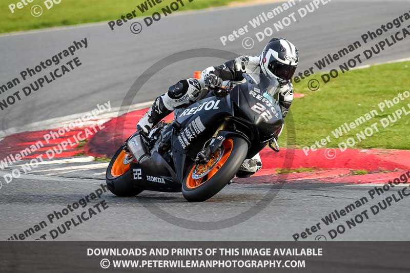 enduro digital images;event digital images;eventdigitalimages;no limits trackdays;peter wileman photography;racing digital images;snetterton;snetterton no limits trackday;snetterton photographs;snetterton trackday photographs;trackday digital images;trackday photos